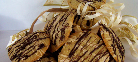 White Mountain Mudslide Cookies & Ivory & gold ribbon