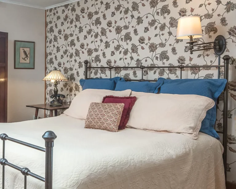 Dianas Baths - Side view of bed.