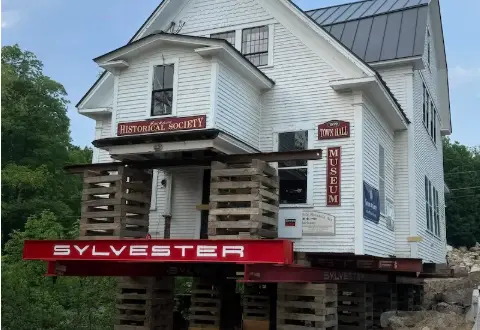 Jackson Historical Society & Museum of White Mountain Art